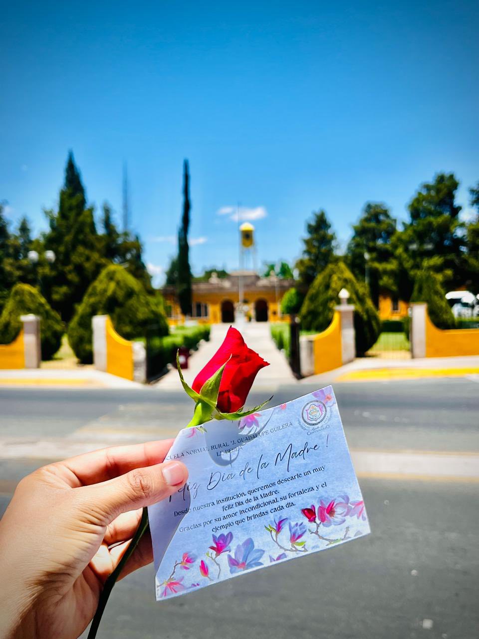 ¡Feliz Día de las Madres!
